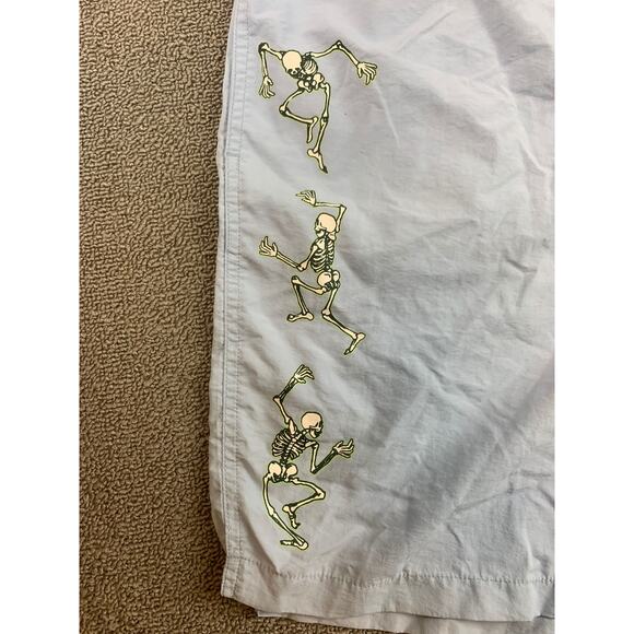 Coney Island Picnic LET'S PEACE IT TOGETHER Nylon Blue Shorts - Size Large - Picture 9 of 10